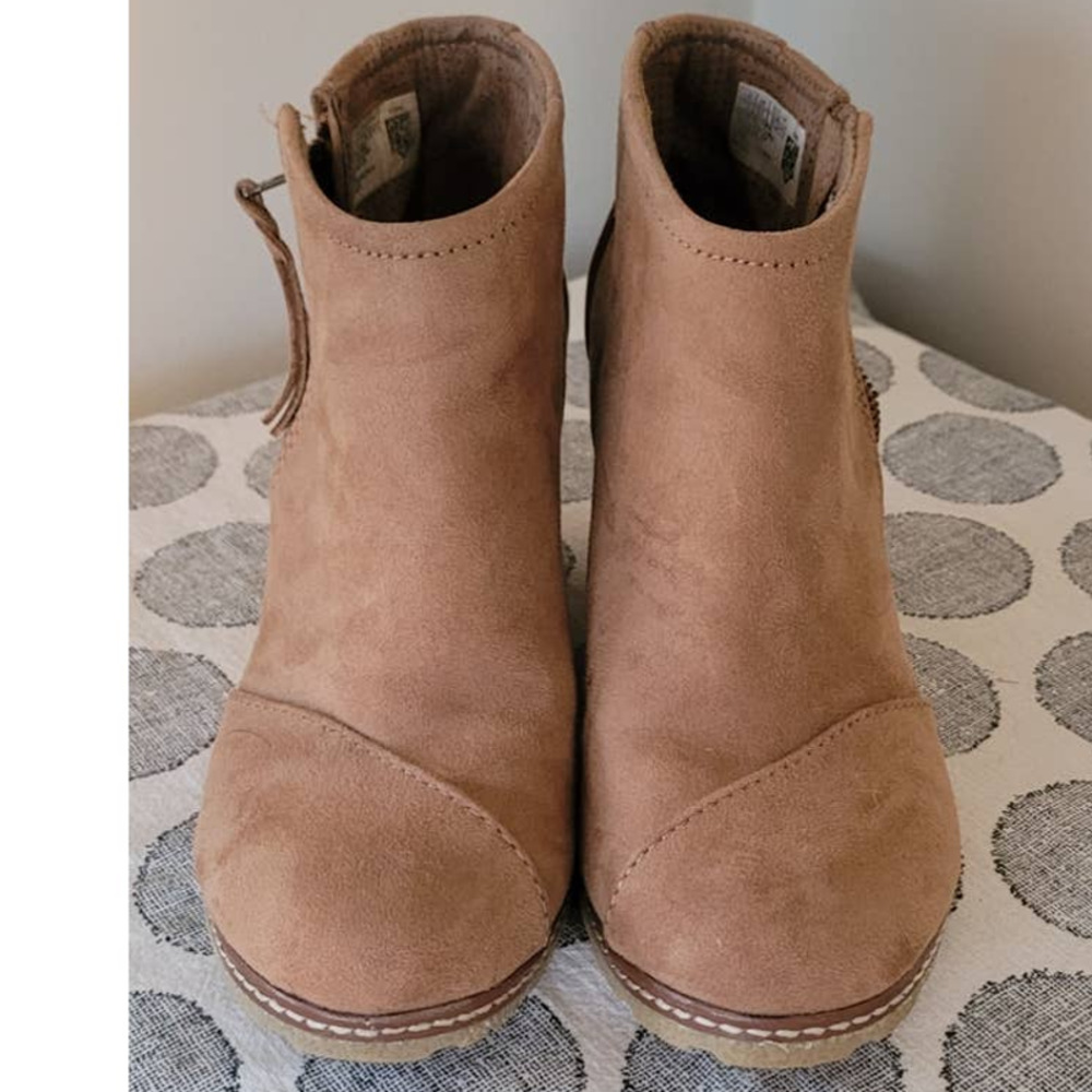 TOMS Avery Bootie Wedge Shoes Women's 7.5